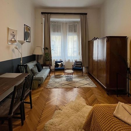 Rustic Apartment In Downtown Of บูดาเปสต์ ภายนอก รูปภาพ